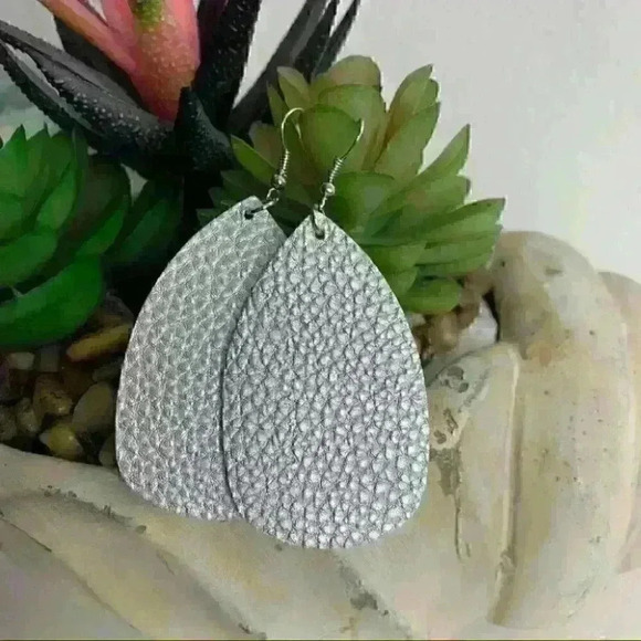 2 for $20 new silver faux leather drop earrings - Picture 2 of 4